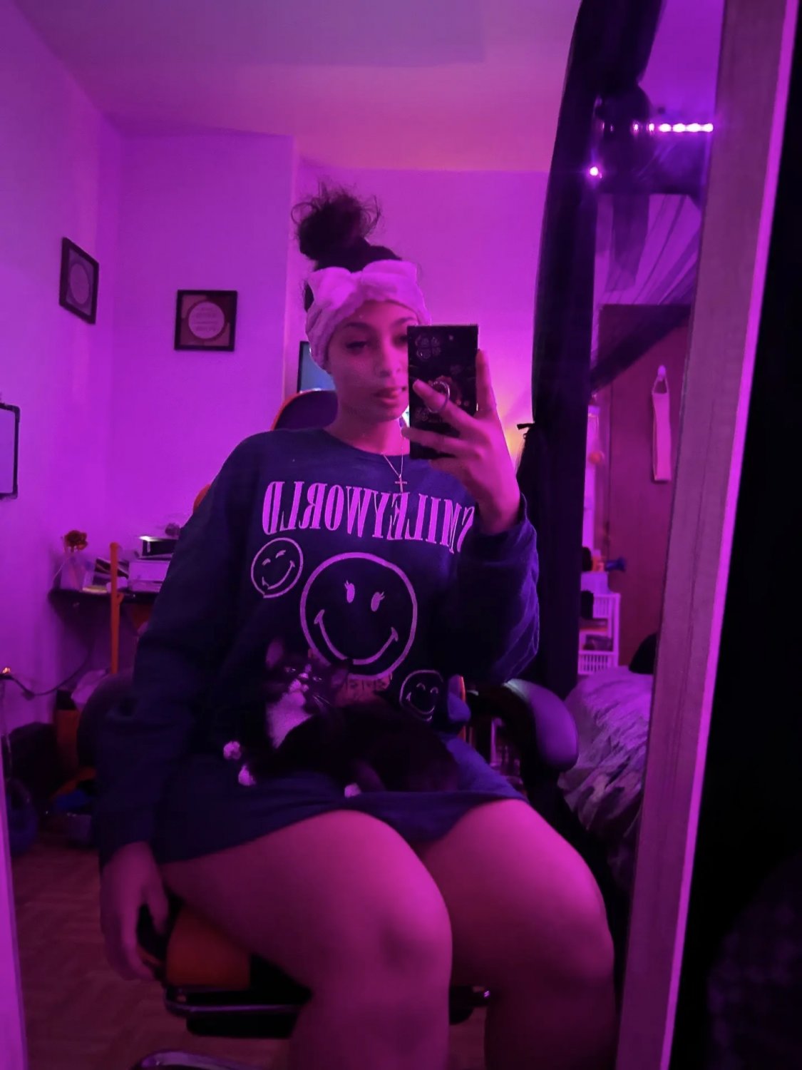 Thick thighs from the bronx #YHDc9XdZ