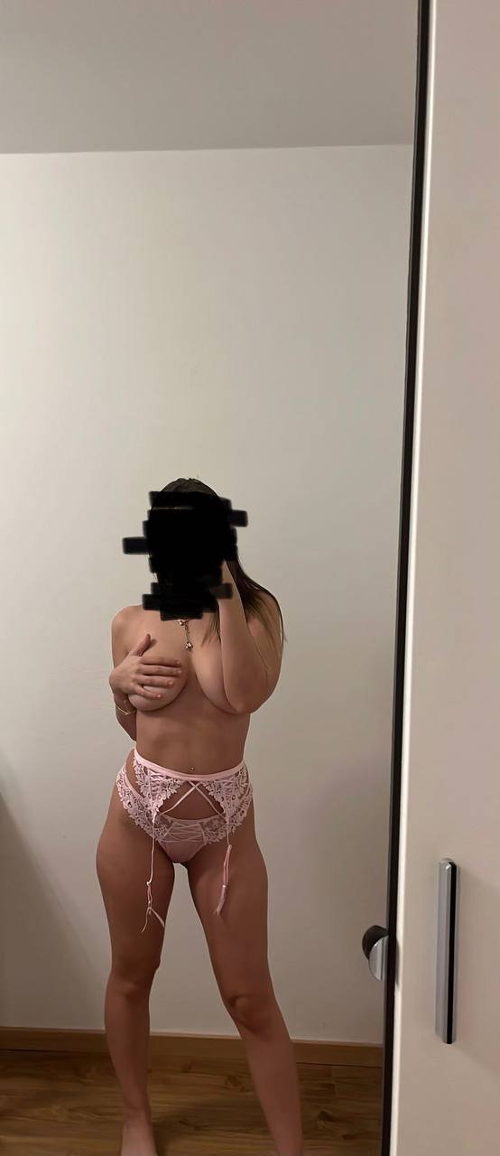 Unknowing slut exposed #MsHRcuBX